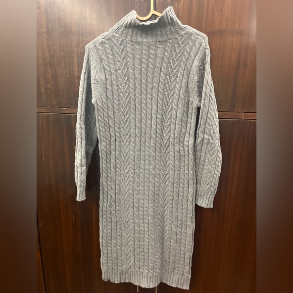 Marks & Spencer Turtle Neck Cable-Knit Woollen Dress in Grey (UK 8) - Picture 2 of 5